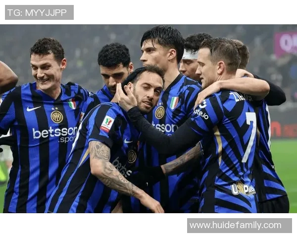 巅峰巴萨与巅峰米兰的对决谁能称霸足球历史的巅峰之战