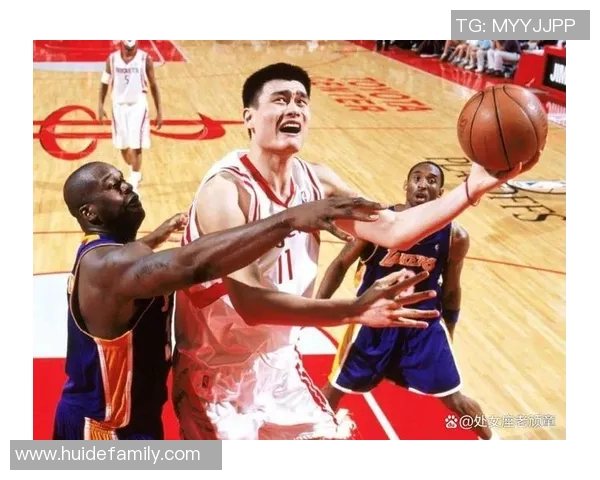 火箭与湖人对决姚明意外受伤影响比赛走势引发热议