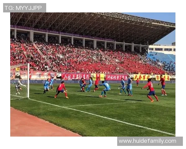 淄博星期天迎战陕西球队全力争胜展现足球激情与团结精神