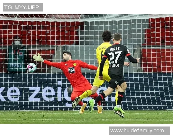 勒沃库森与杜塞尔多夫激战在即谁能在德甲赛场上笑到最后