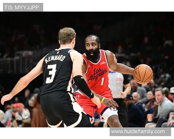 哈登对阵老鹰精彩集锦回顾展现绝妙技巧与团队配合的巅峰对决